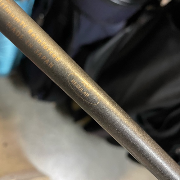 Yonex V-Mass 250 Sand Wedge SW UltimumTi Light Graphite - Picture 2 of 6